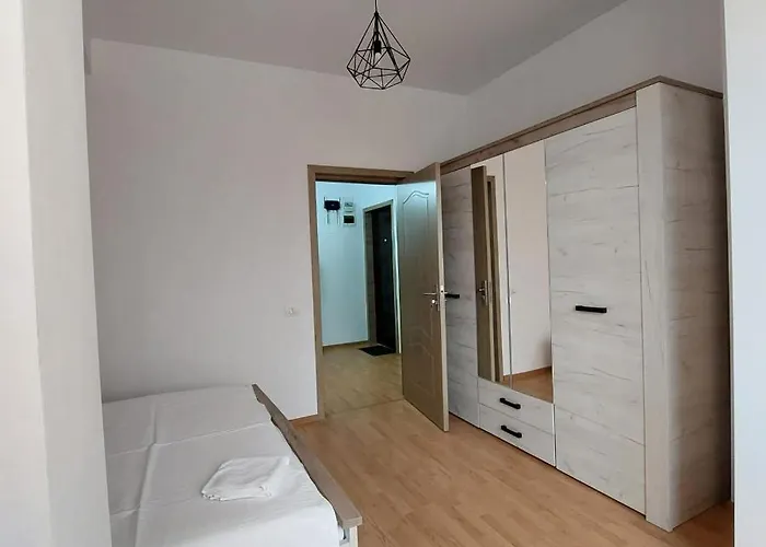 Rio アパート コンスタンツァ